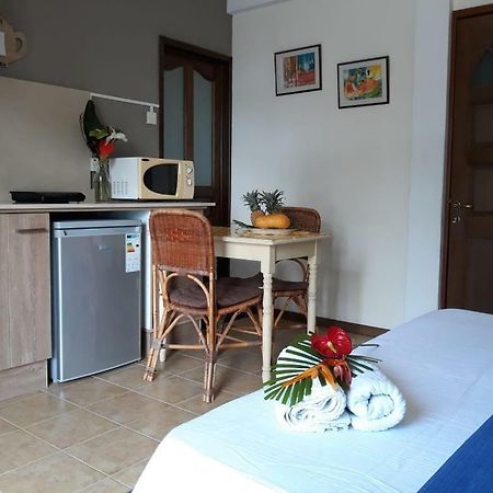 Pereybere Marlin Studio Apartment Pereybere Beach ภายนอก รูปภาพ